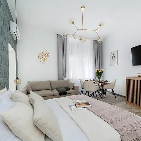 Golden Apartment - Loftaffair-2